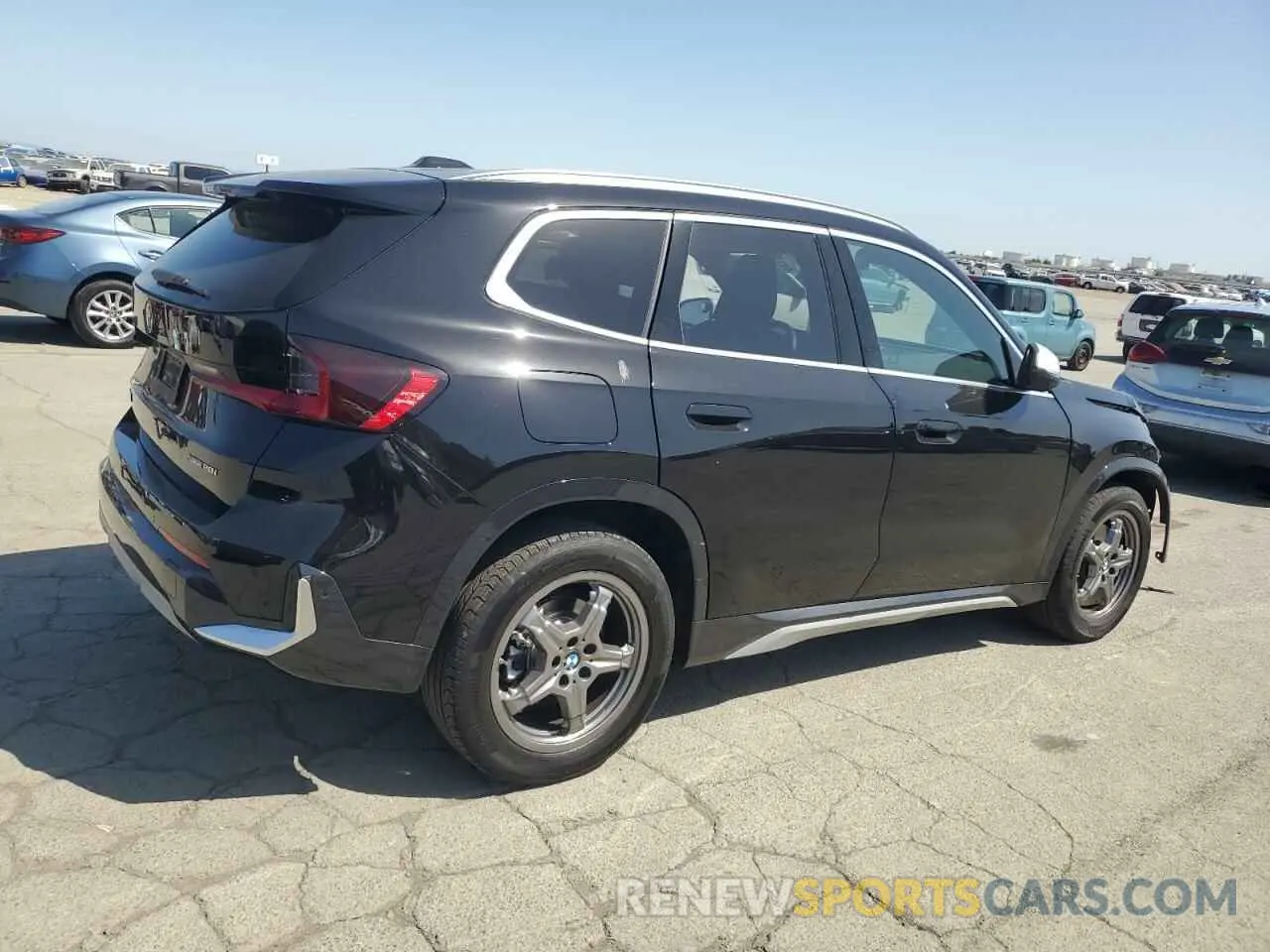 3 Фотография поврежденного автомобиля WBX73EF09R5Z39211 BMW X1 2024