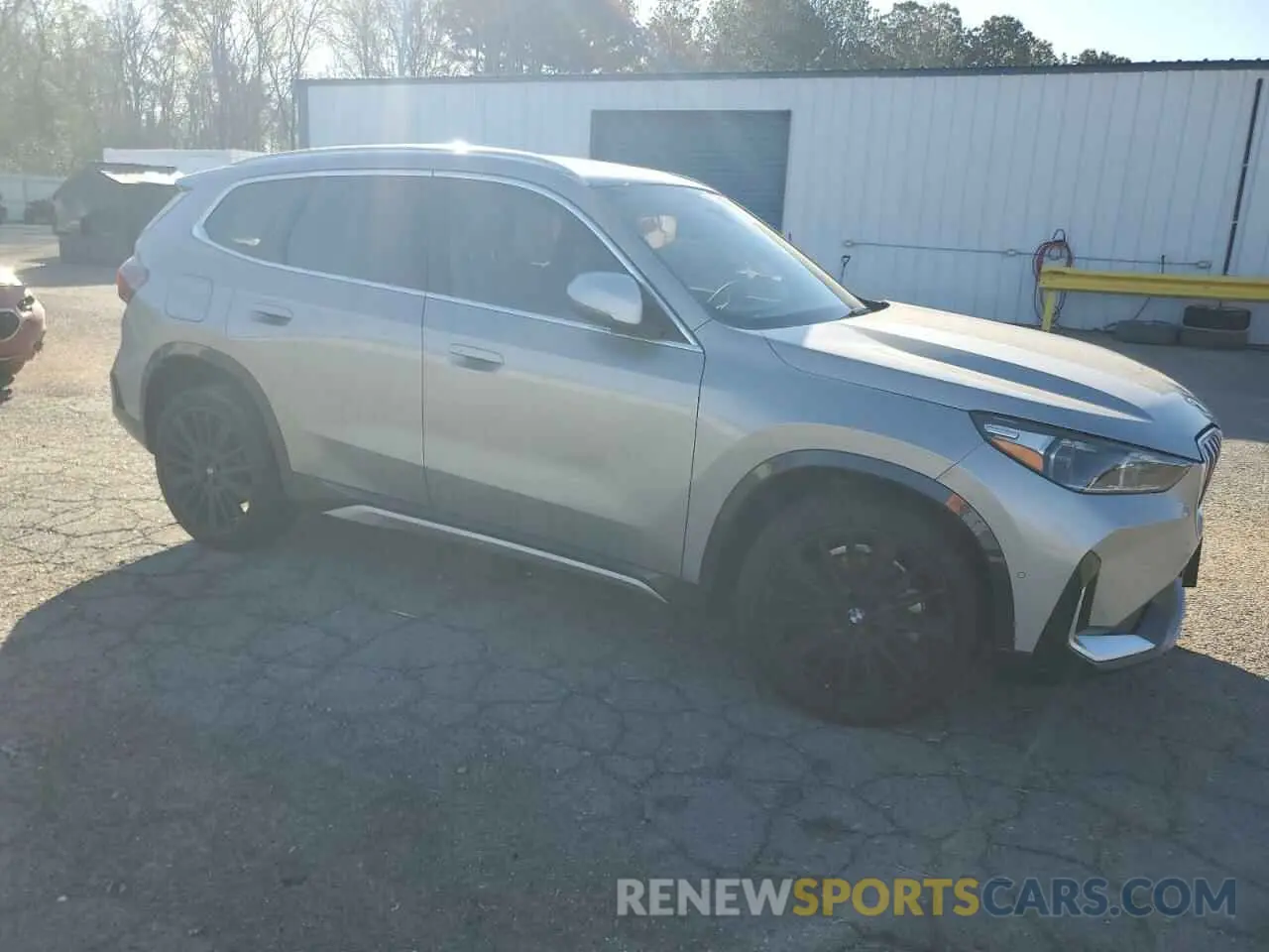 4 Фотография поврежденного автомобиля WBX73EF0XR5Y44267 BMW X1 2024