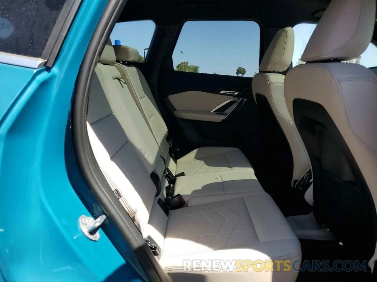 10 Photograph of a damaged car WBX73EF0XR5Z05777 BMW X1 2024