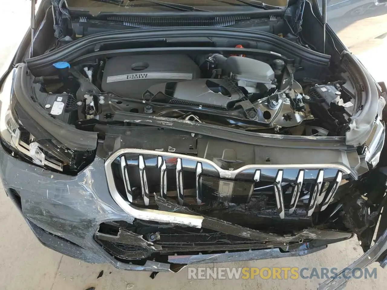 14 Photograph of a damaged car WBX73EF04S5064173 BMW X1 2025
