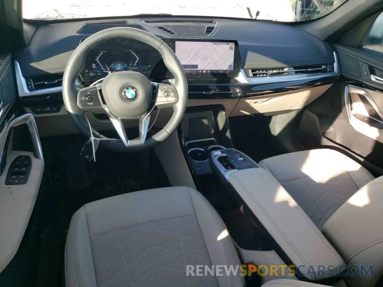 8 Photograph of a damaged car WBX73EF08S5034108 BMW X1 2025