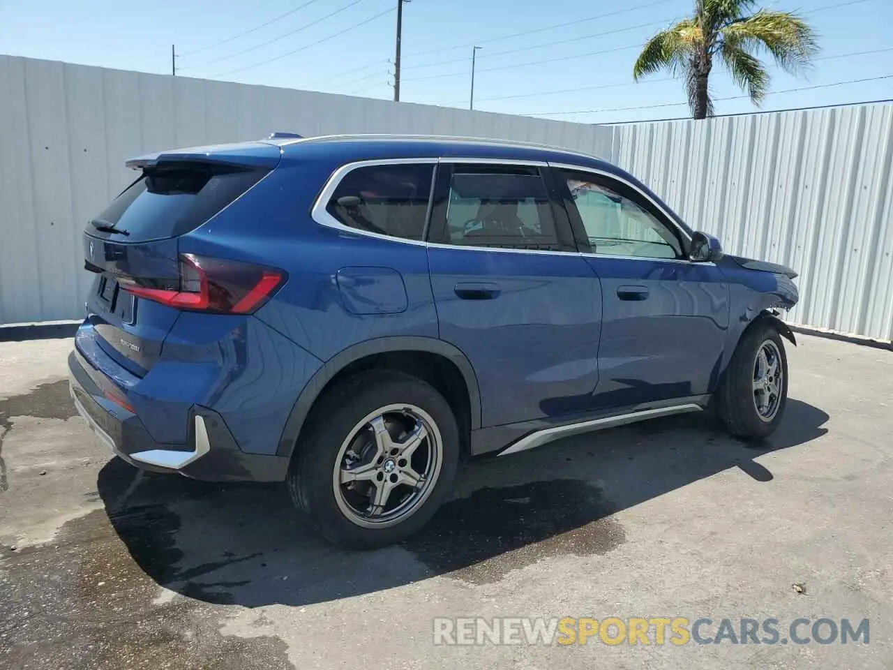 3 Photograph of a damaged car WBX73EF08S5084278 BMW X1 2025