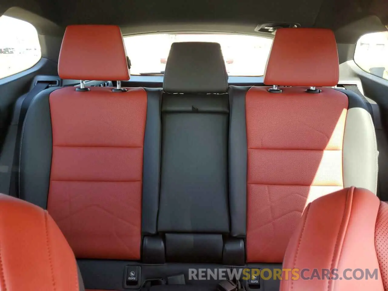 10 Фотография поврежденного автомобиля WBX13EF08R5Y25996 BMW X1 M35I 2024