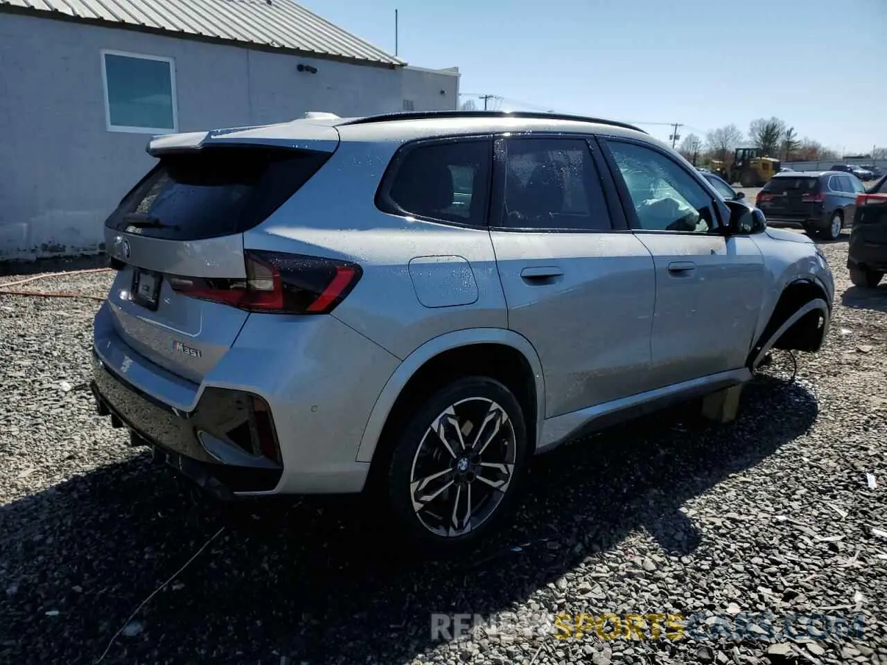 3 Фотография поврежденного автомобиля WBX13EF08R5Y25996 BMW X1 M35I 2024