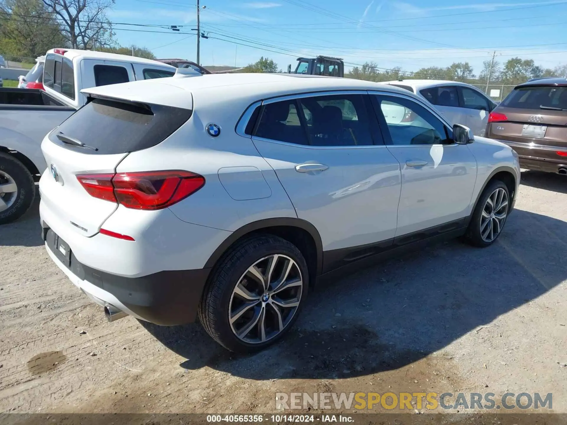 4 Photograph of a damaged car WBXYJ3C57K5N35425 BMW X2 2019