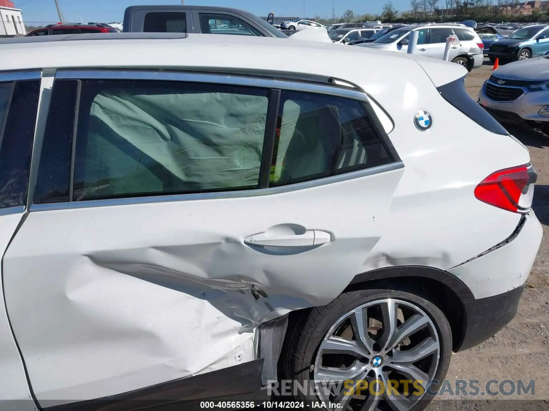 6 Photograph of a damaged car WBXYJ3C57K5N35425 BMW X2 2019