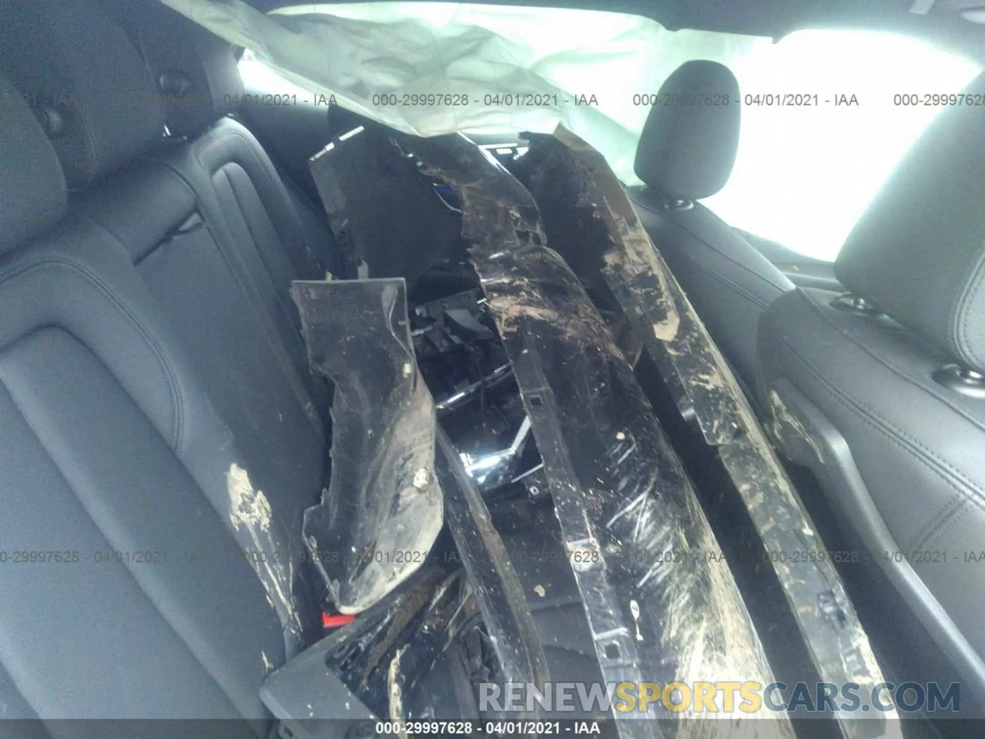 8 Photograph of a damaged car WBXYJ5C51KEF83212 BMW X2 2019