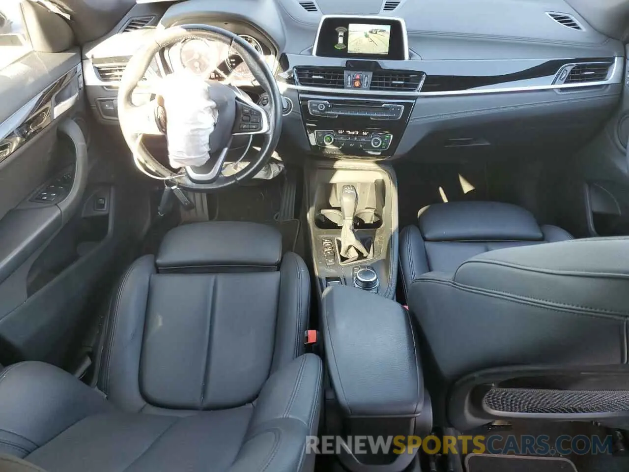 8 Photograph of a damaged car WBXYJ5C54KEF82877 BMW X2 2019
