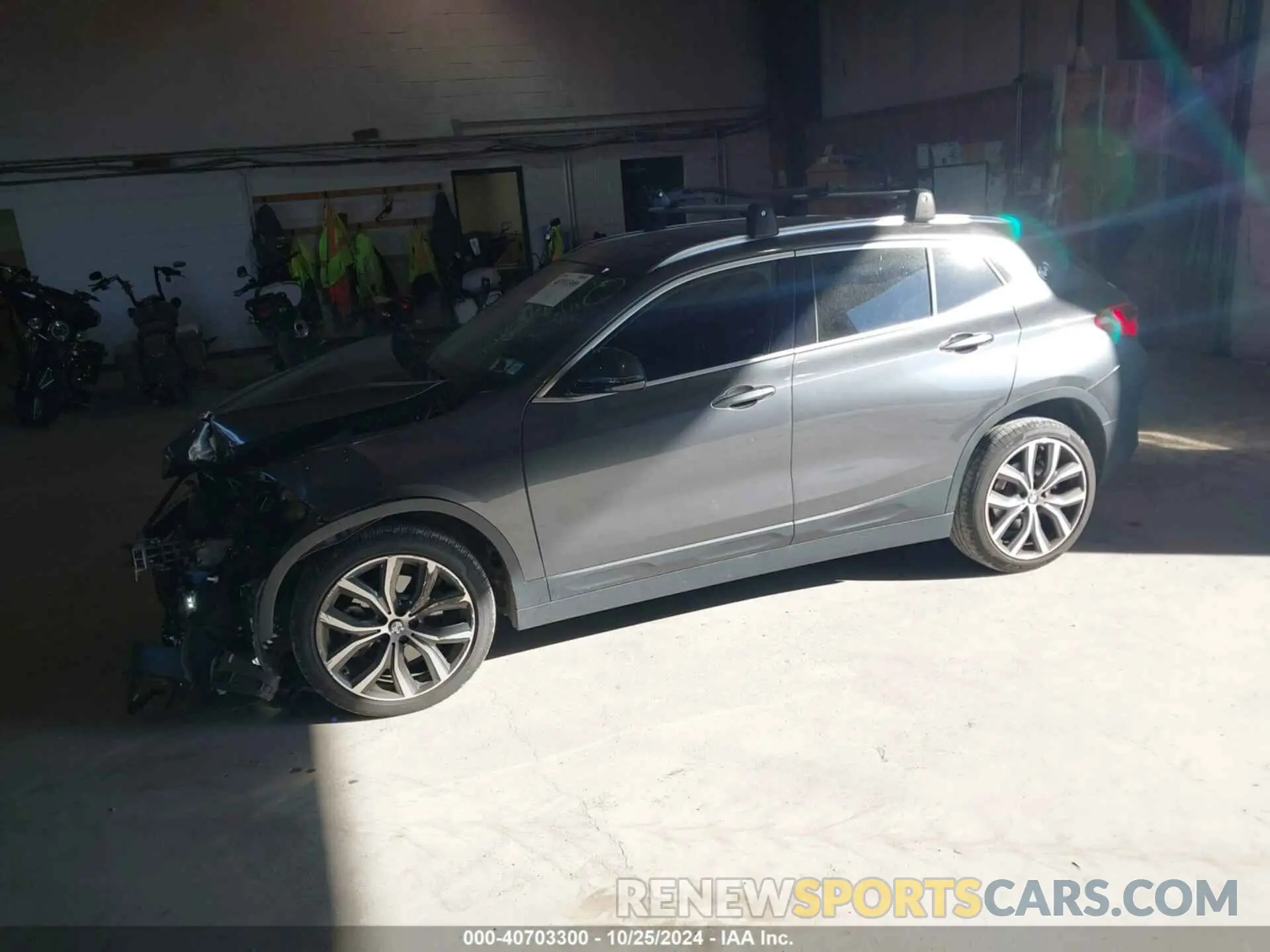 2 Photograph of a damaged car WBXYJ5C54KEF83673 BMW X2 2019