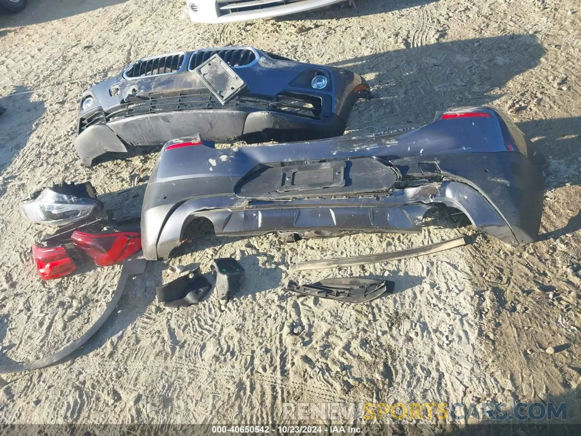12 Фотография поврежденного автомобиля WBXYJ5C58K5N80479 BMW X2 2019