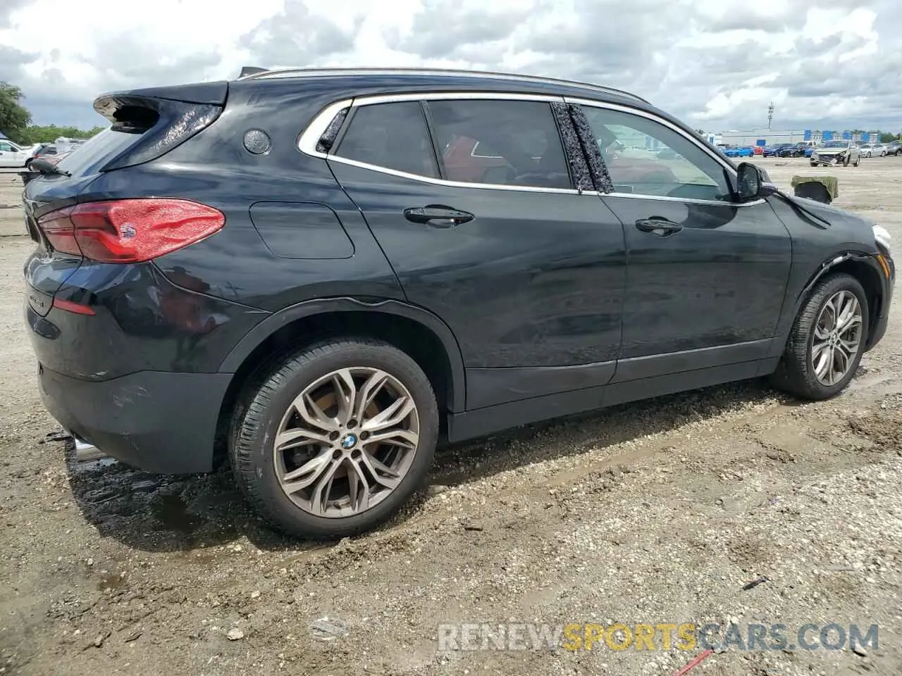 3 Photograph of a damaged car WBXYJ5C5XK5N86185 BMW X2 2019