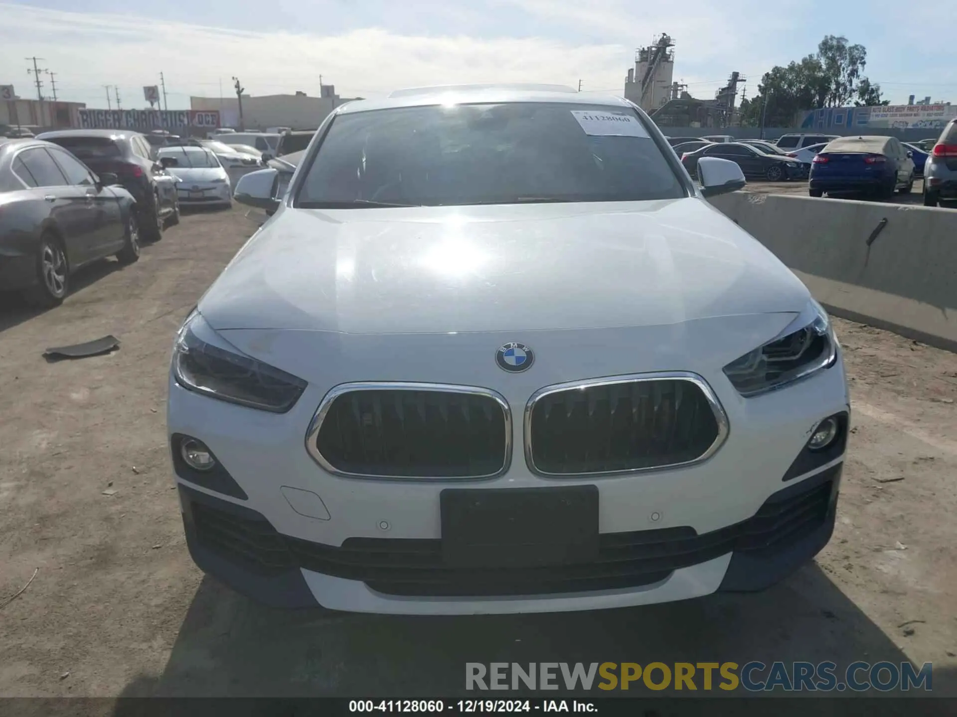 11 Photograph of a damaged car WBXYH9C01L5P15004 BMW X2 2020