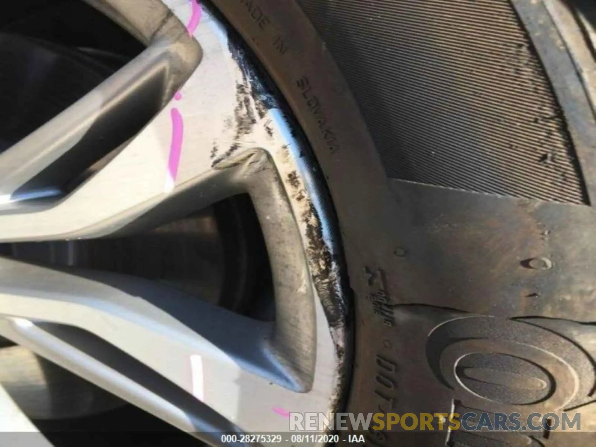 5 Photograph of a damaged car WBXYH9C02L5P33883 BMW X2 2020