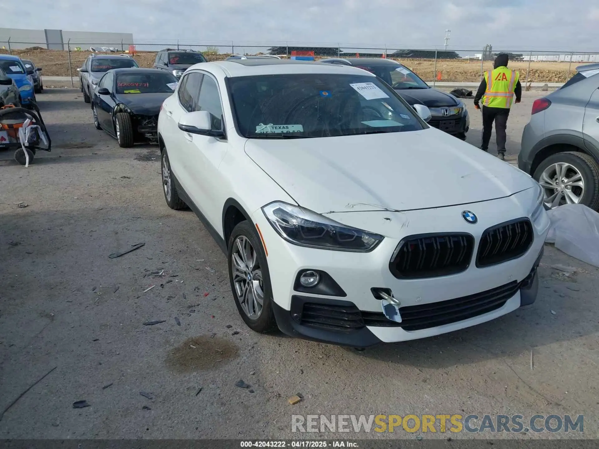 1 Фотография поврежденного автомобиля WBXYH9C07L5P35810 BMW X2 2020