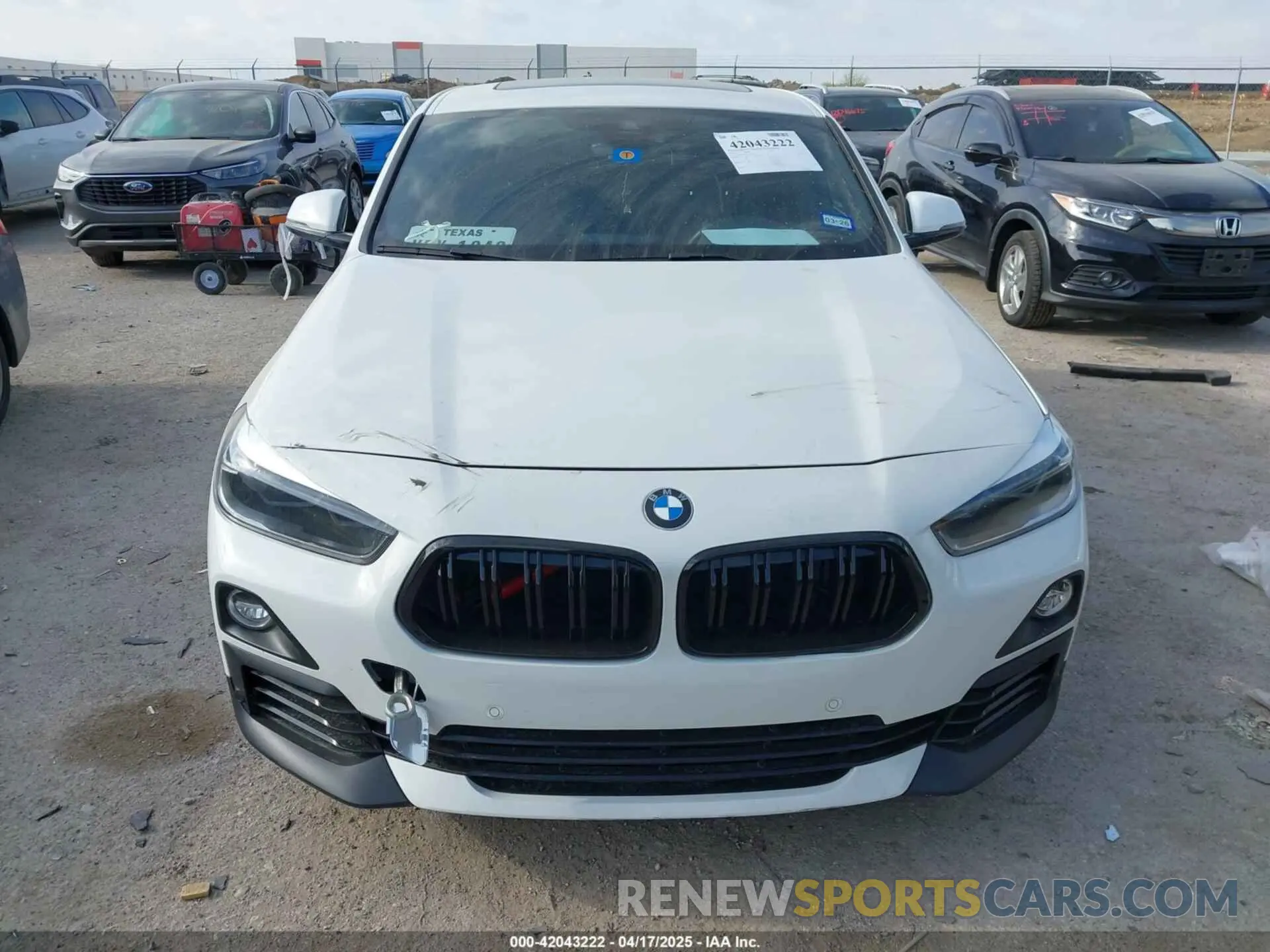 12 Фотография поврежденного автомобиля WBXYH9C07L5P35810 BMW X2 2020