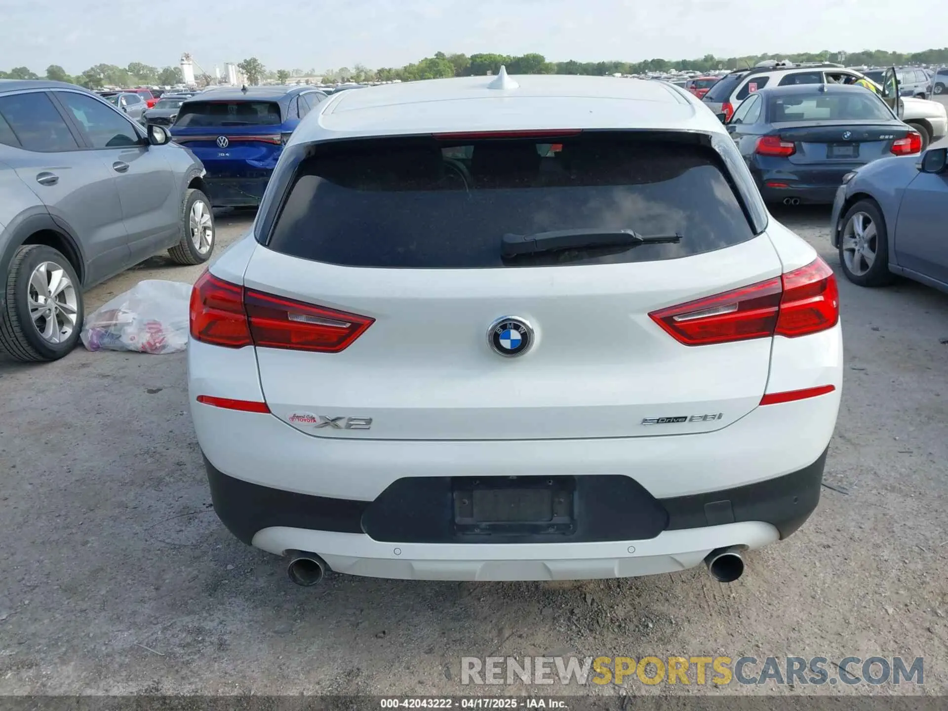 16 Фотография поврежденного автомобиля WBXYH9C07L5P35810 BMW X2 2020