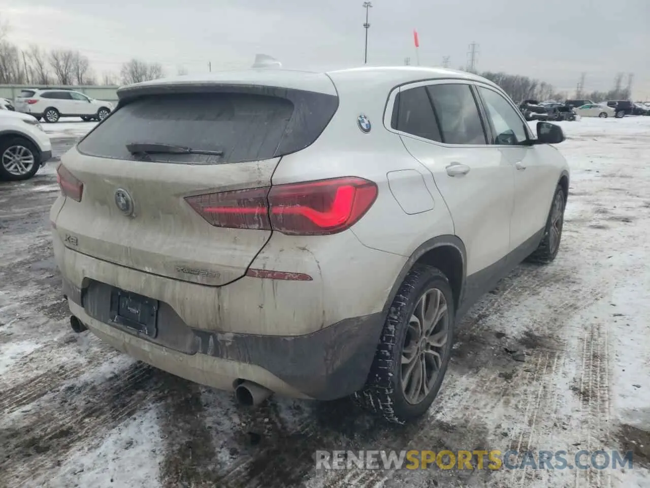 4 Photograph of a damaged car WBXYJ1C05L5P40333 BMW X2 2020