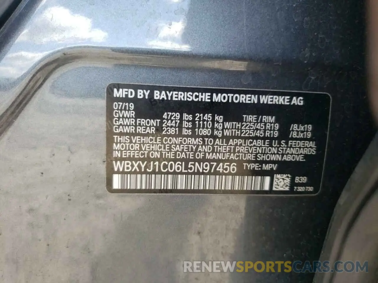 13 Photograph of a damaged car WBXYJ1C06L5N97456 BMW X2 2020