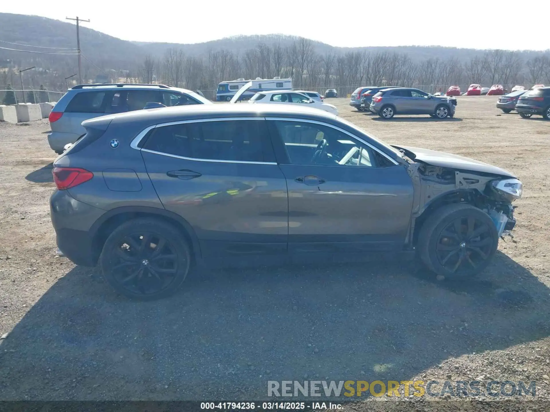 14 Фотография поврежденного автомобиля WBXYJ1C09L5P56146 BMW X2 2020