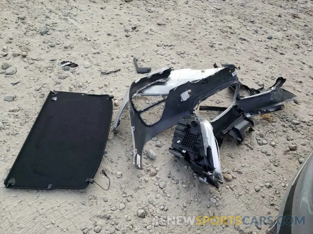 13 Photograph of a damaged car WBXYJ1C0XL5P40635 BMW X2 2020