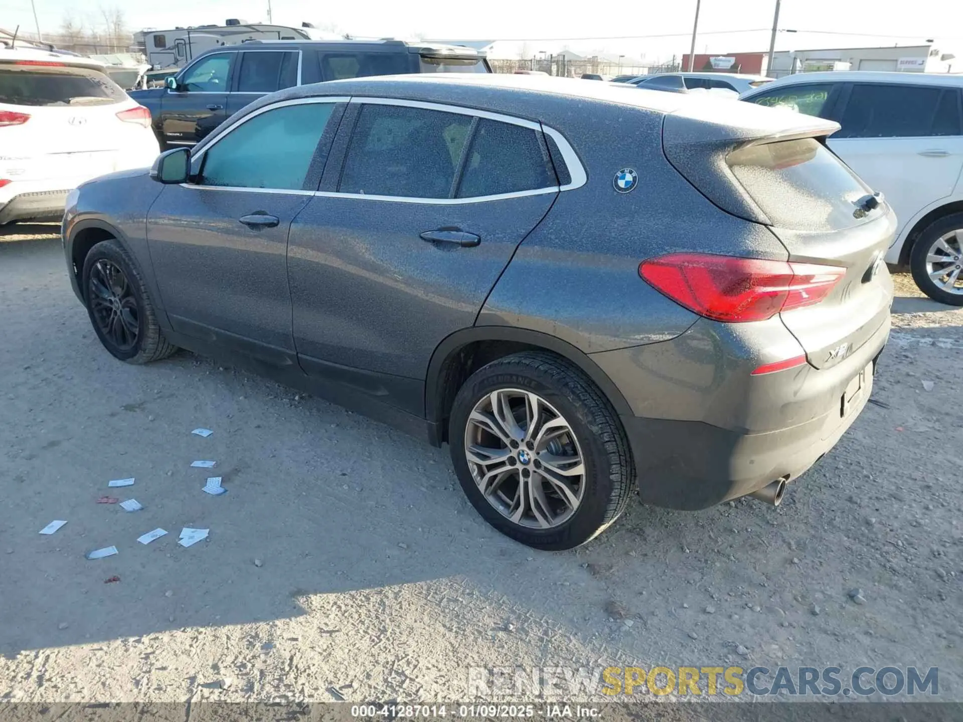 3 Photograph of a damaged car WBXYJ1C0XL5P41137 BMW X2 2020