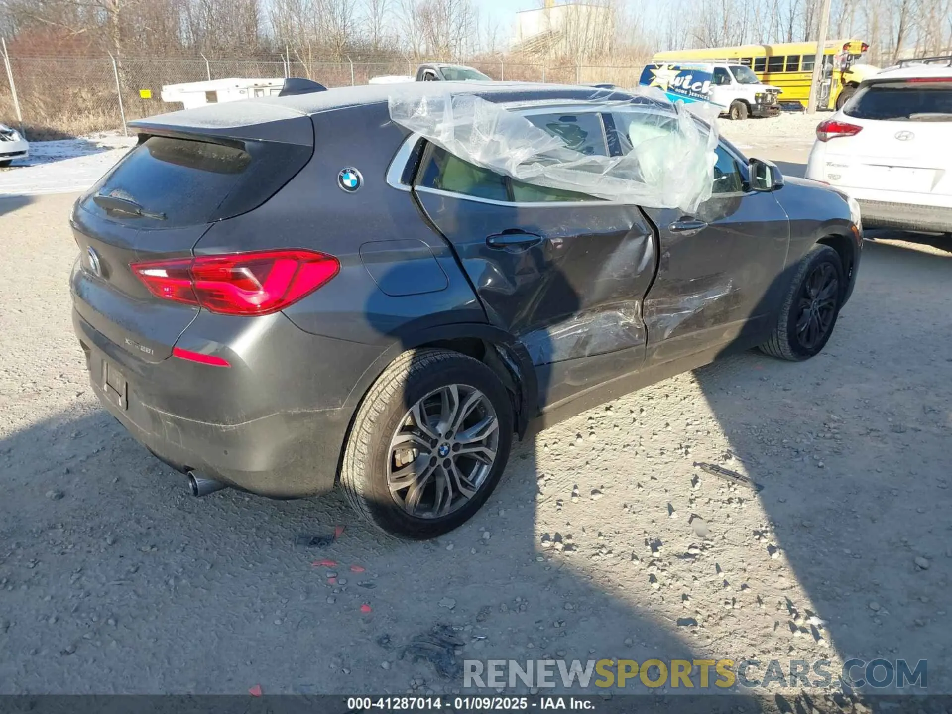4 Photograph of a damaged car WBXYJ1C0XL5P41137 BMW X2 2020