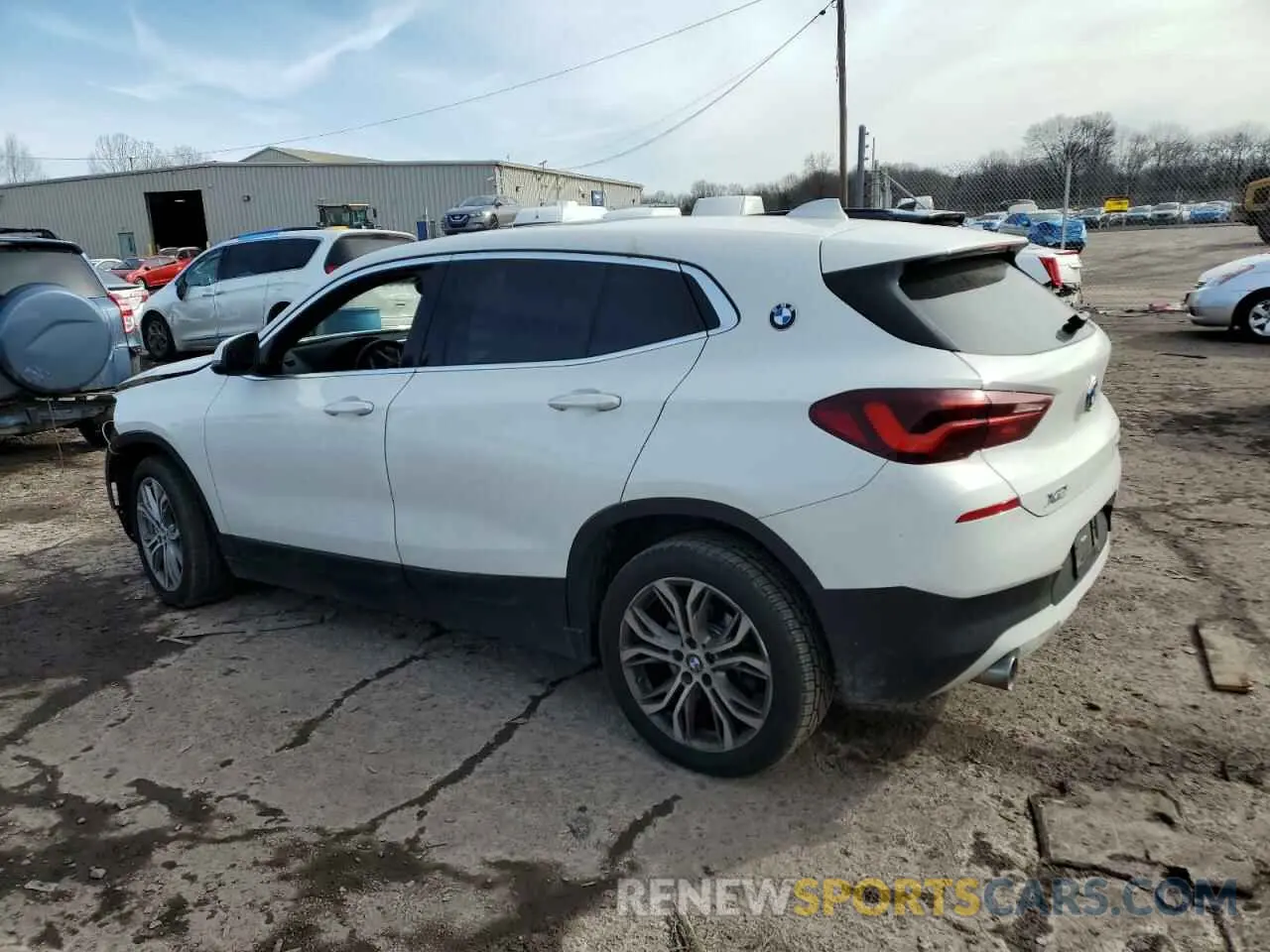 2 Photograph of a damaged car WBXYH9C03N5U27844 BMW X2 2022