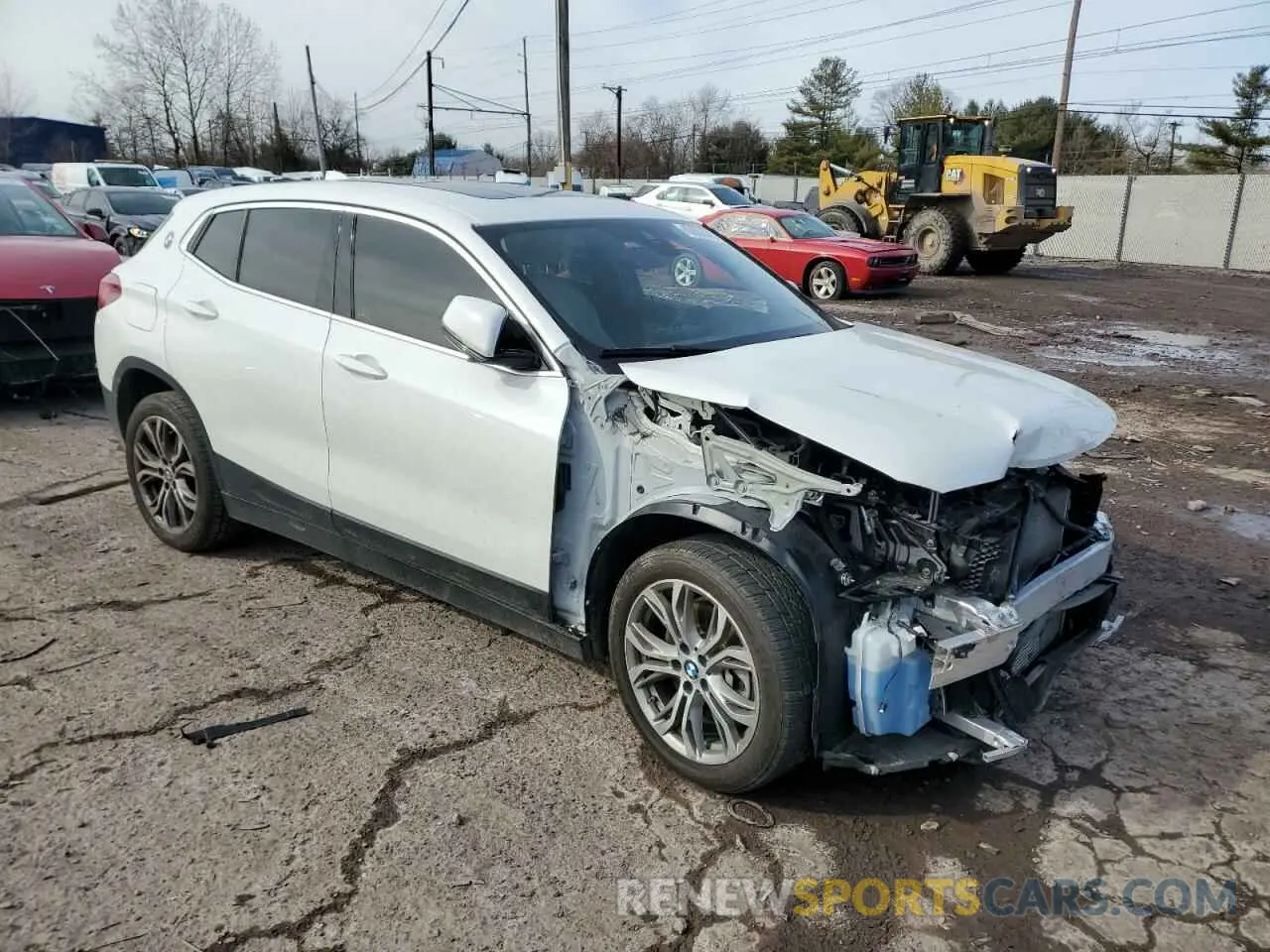 4 Photograph of a damaged car WBXYH9C03N5U27844 BMW X2 2022