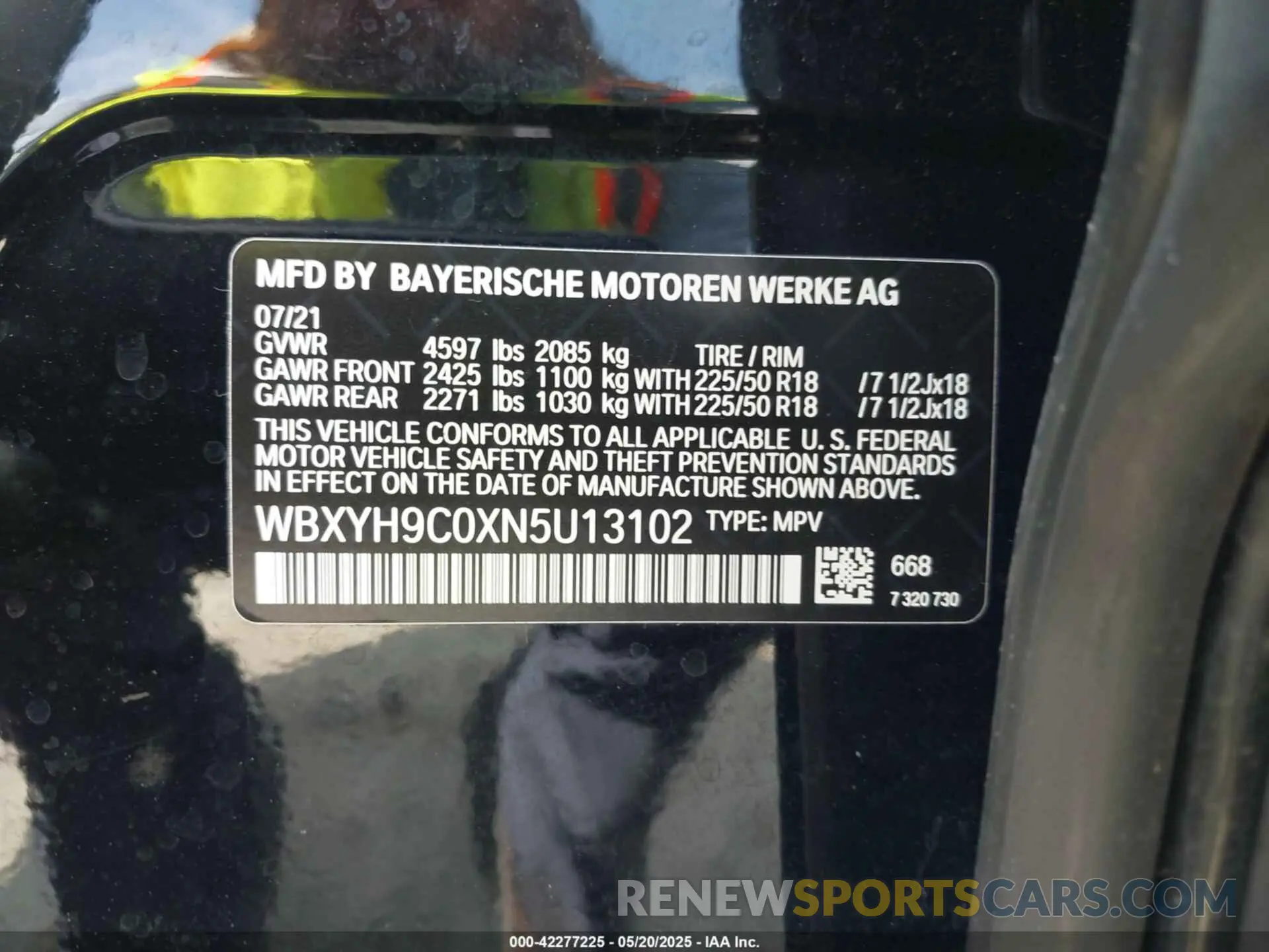 9 Photograph of a damaged car WBXYH9C0XN5U13102 BMW X2 2022