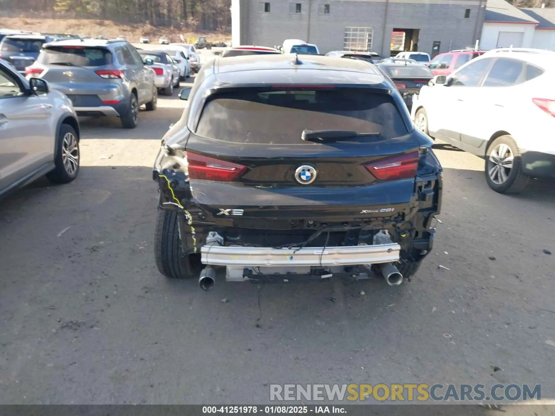 16 Photograph of a damaged car WBXYJ1C00N5U75582 BMW X2 2022
