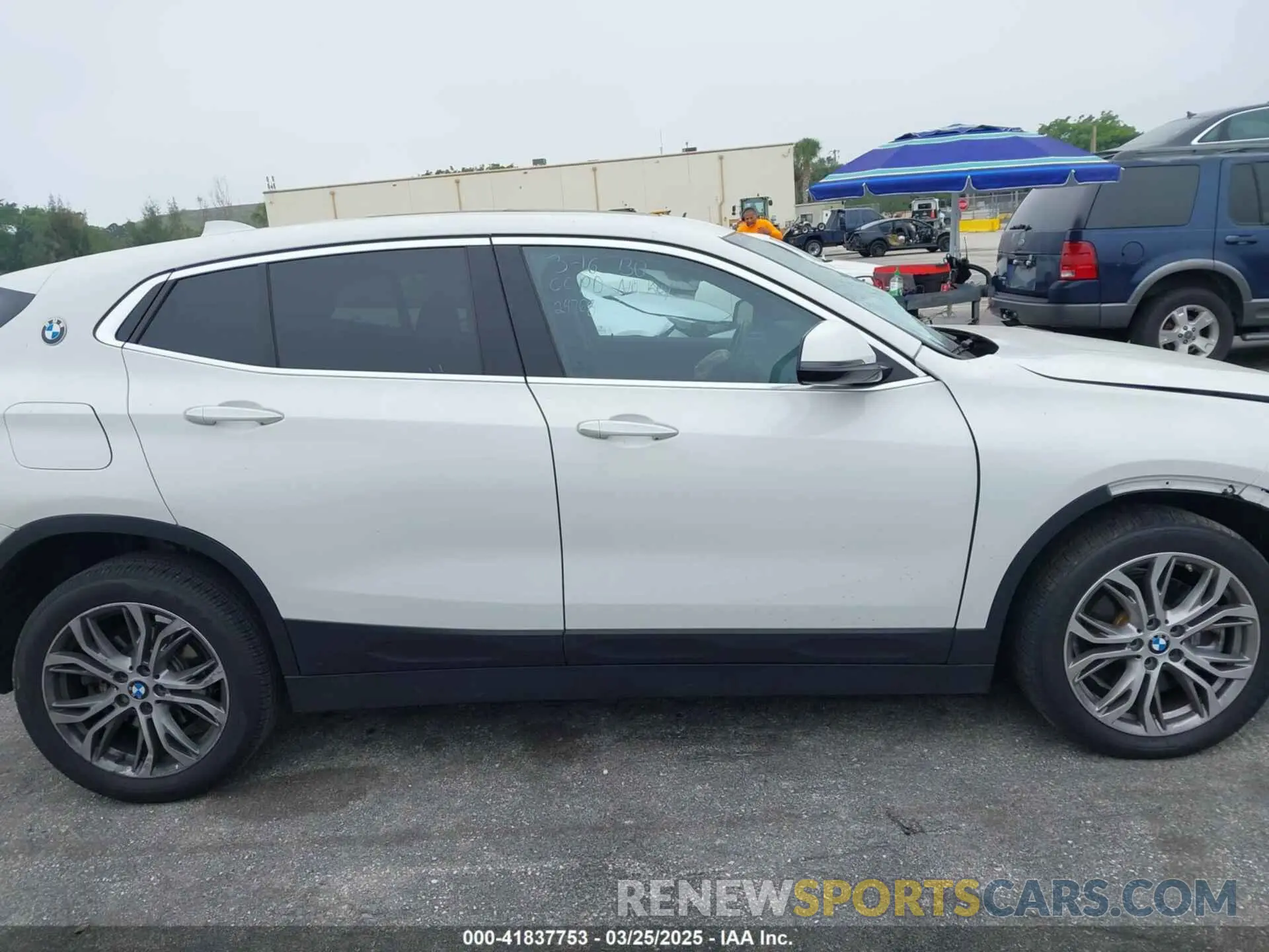 13 Photograph of a damaged car WBXYJ1C01N5U24768 BMW X2 2022