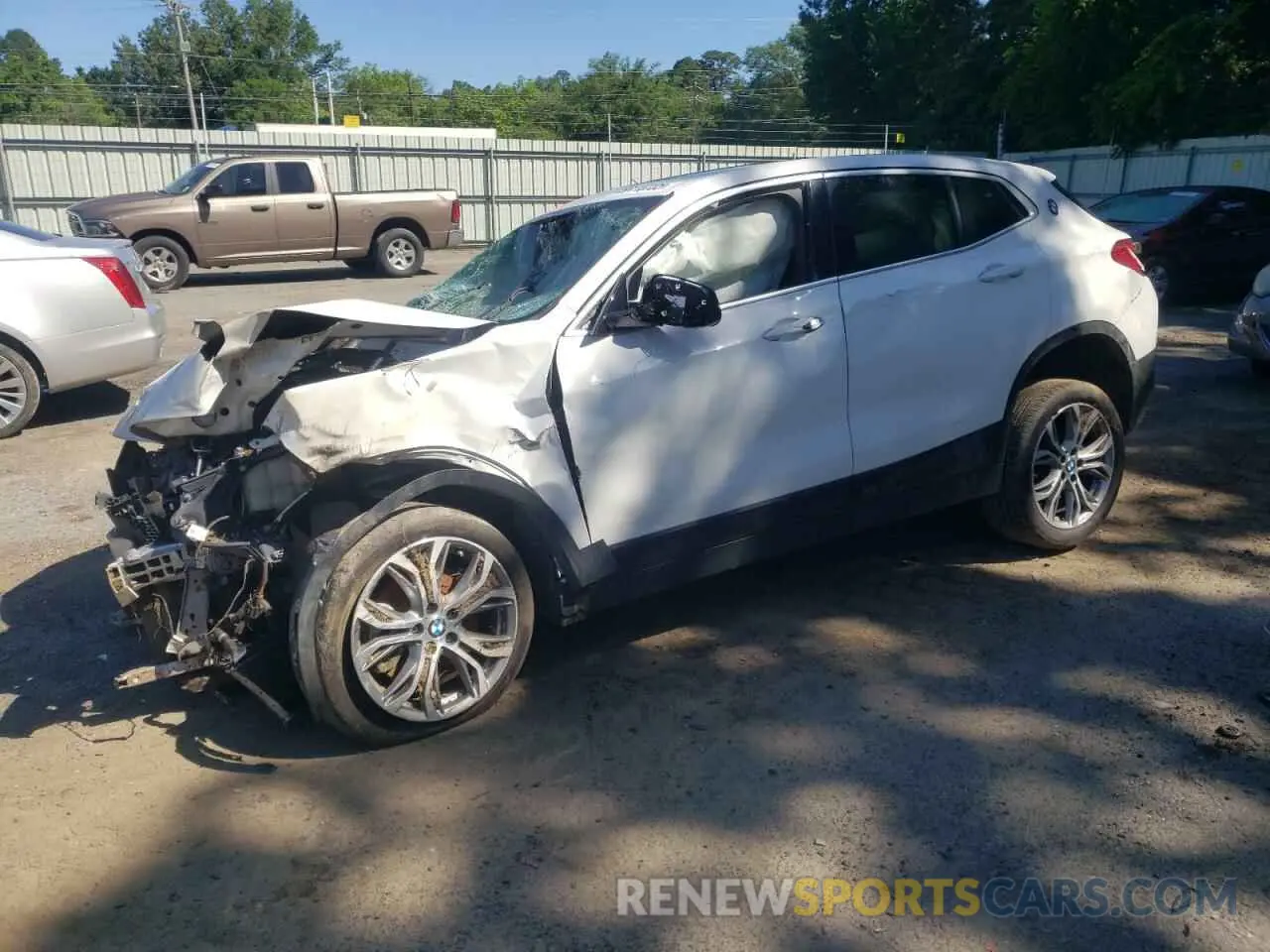 1 Photograph of a damaged car WBXYJ1C02N5U27145 BMW X2 2022