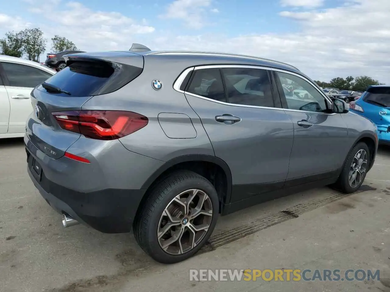 3 Photograph of a damaged car WBXYH9C00P5V34062 BMW X2 2023