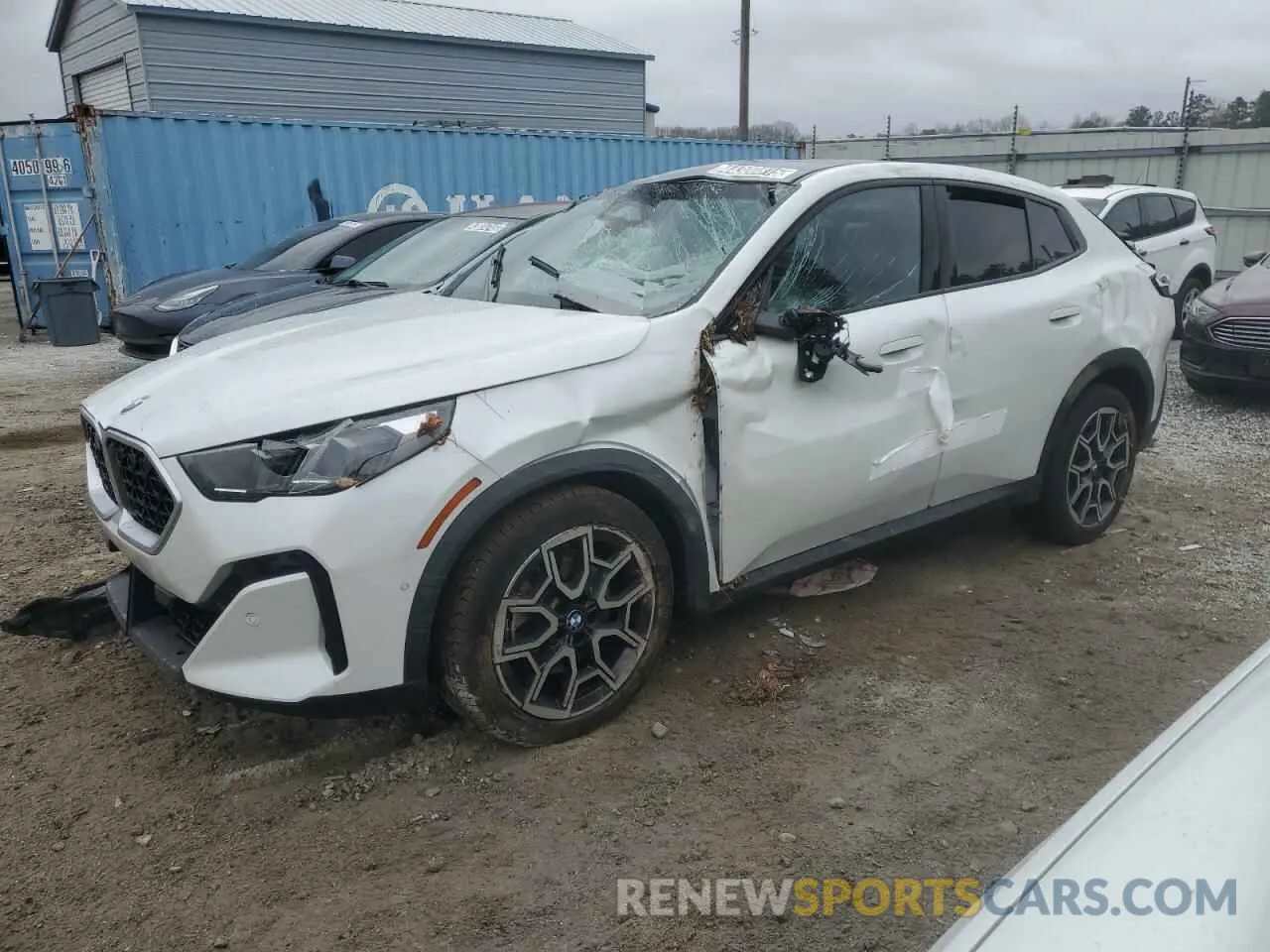 1 Photograph of a damaged car WBX63GM0XS5085930 BMW X2 2025