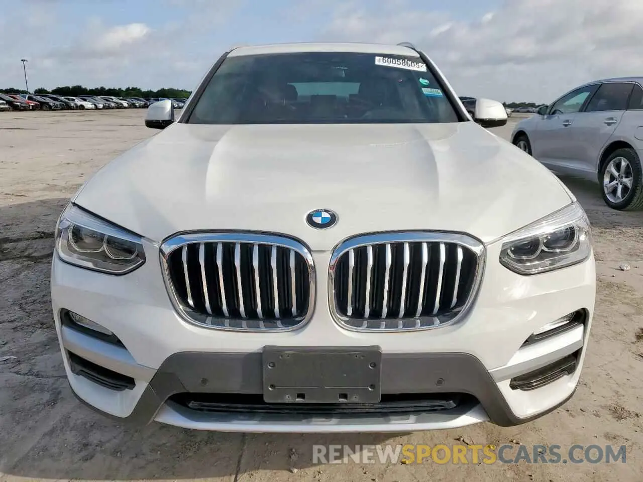 5 Photograph of a damaged car 5UXTR7C50KLE94138 BMW X3 2019