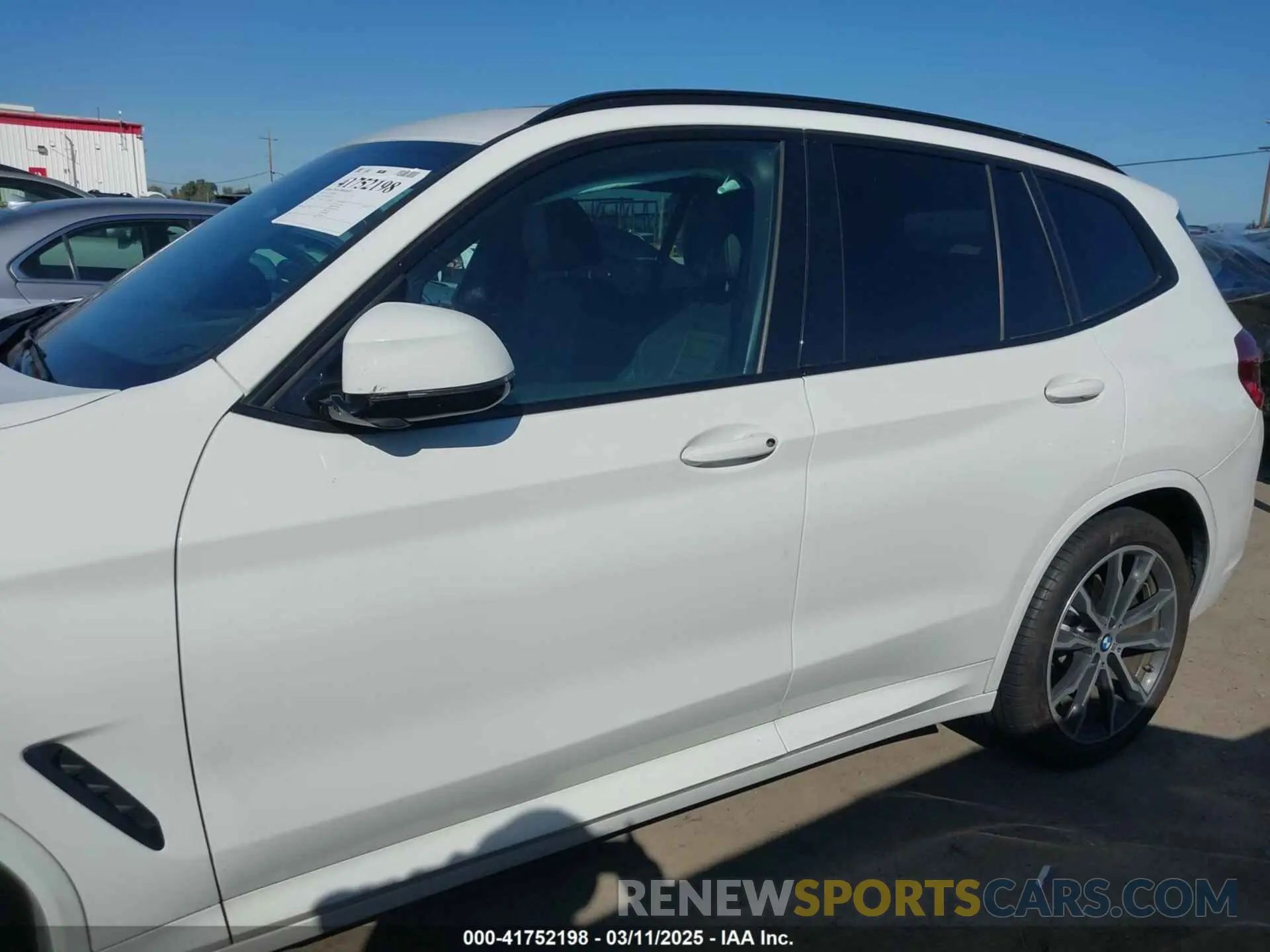 14 Photograph of a damaged car 5UXTR7C50KLF24450 BMW X3 2019