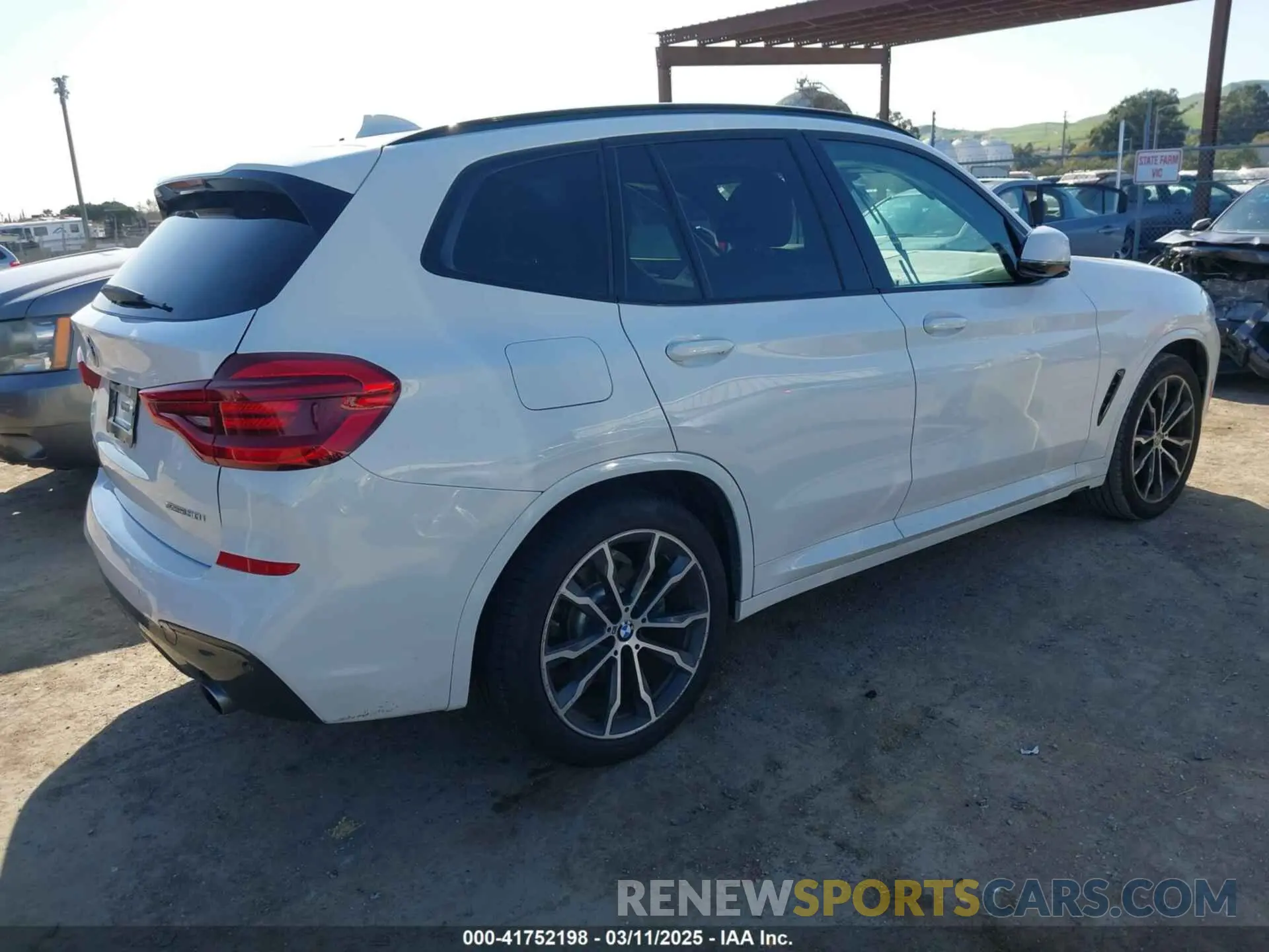 4 Photograph of a damaged car 5UXTR7C50KLF24450 BMW X3 2019