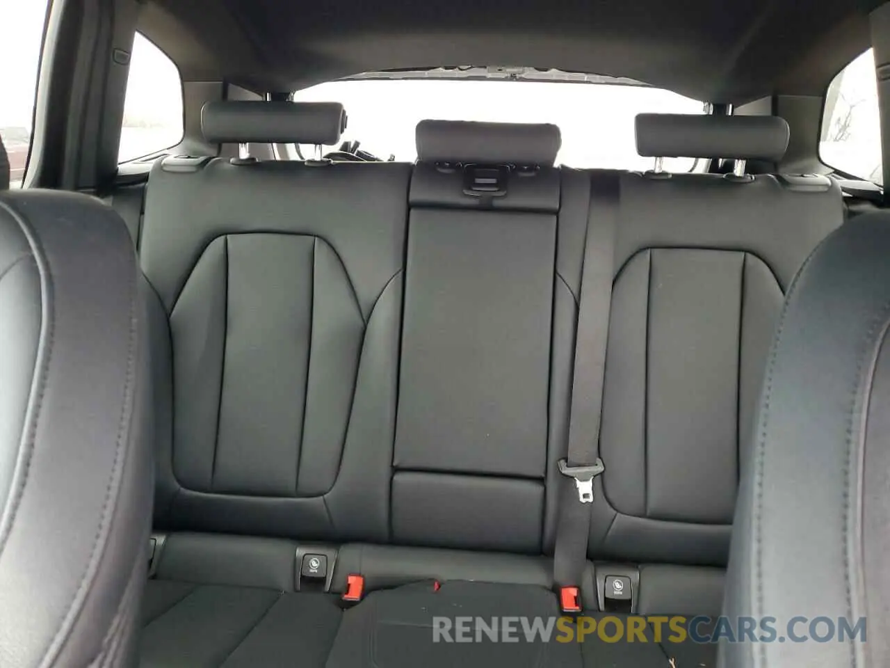 10 Фотография поврежденного автомобиля 5UXTR7C50KLF25081 BMW X3 2019