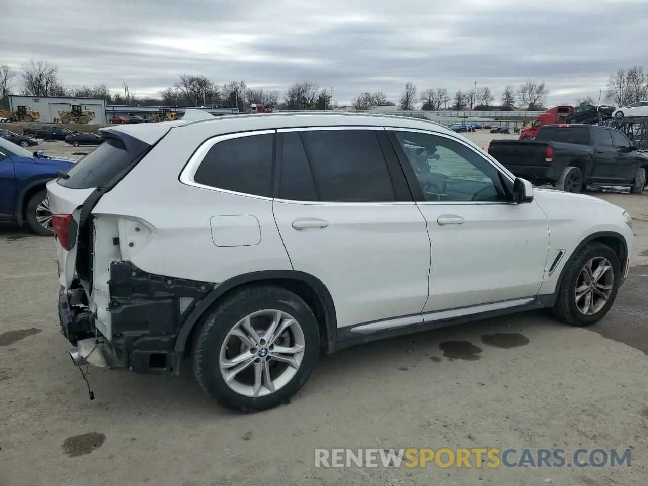 3 Фотография поврежденного автомобиля 5UXTR7C50KLF25081 BMW X3 2019