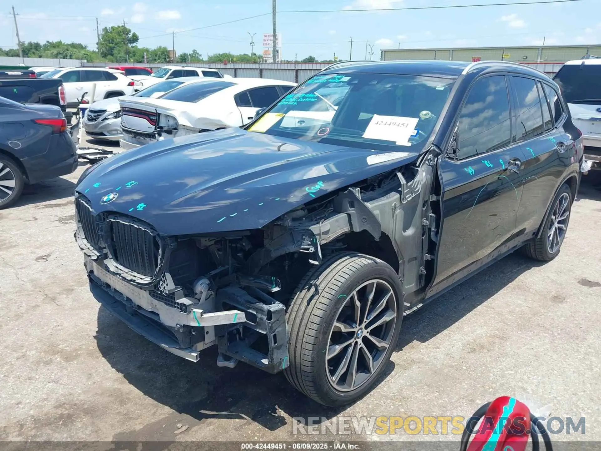 2 Photograph of a damaged car 5UXTR7C50KLF31866 BMW X3 2019