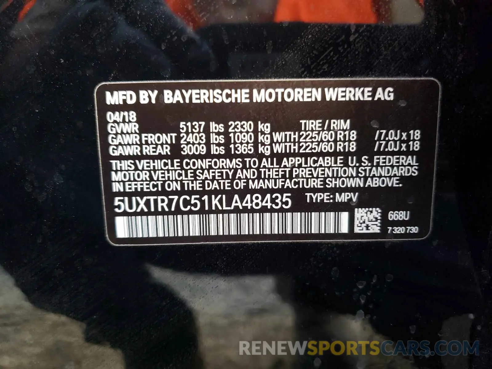 10 Photograph of a damaged car 5UXTR7C51KLA48435 BMW X3 2019