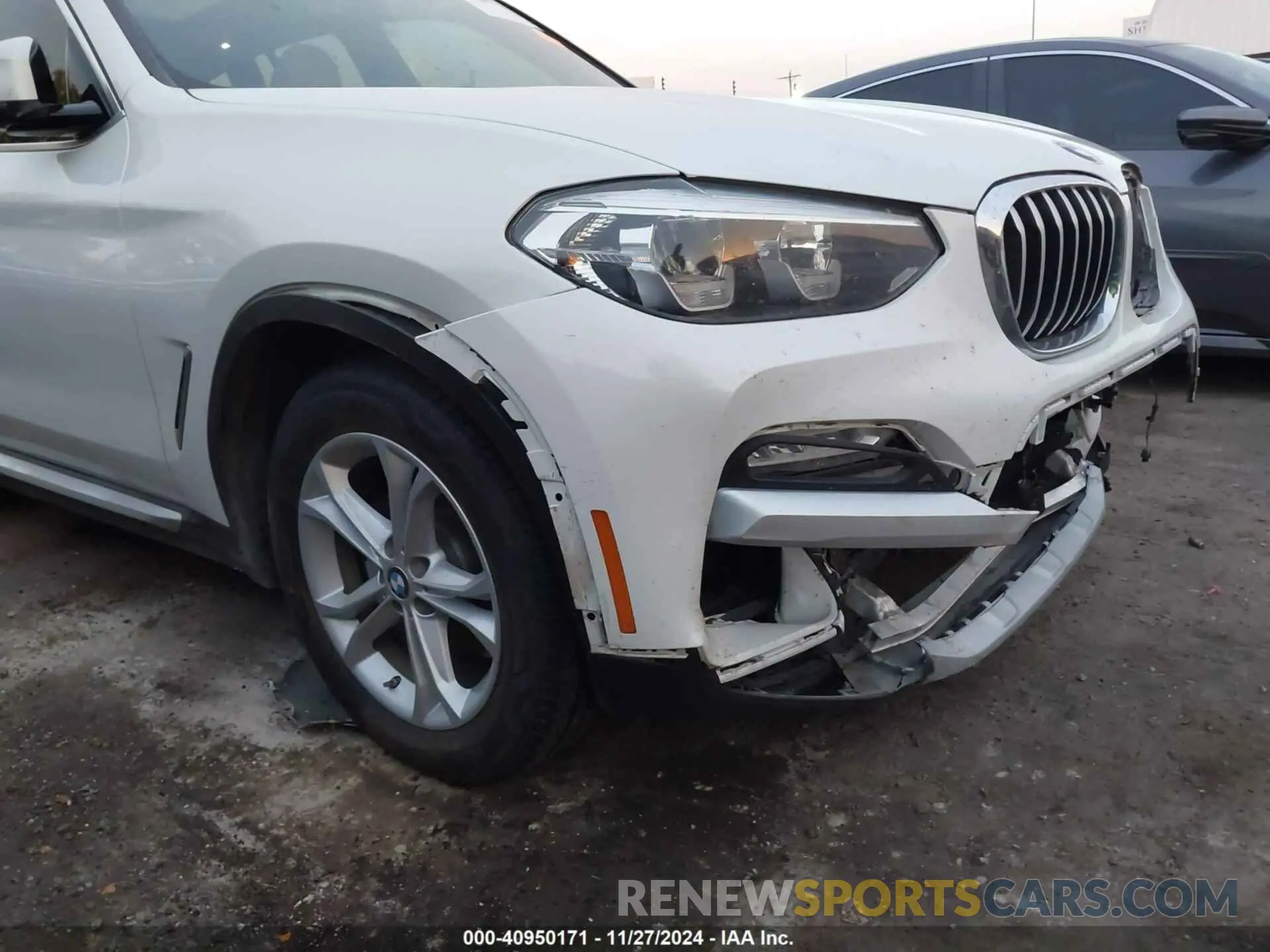 6 Фотография поврежденного автомобиля 5UXTR7C51KLF31956 BMW X3 2019
