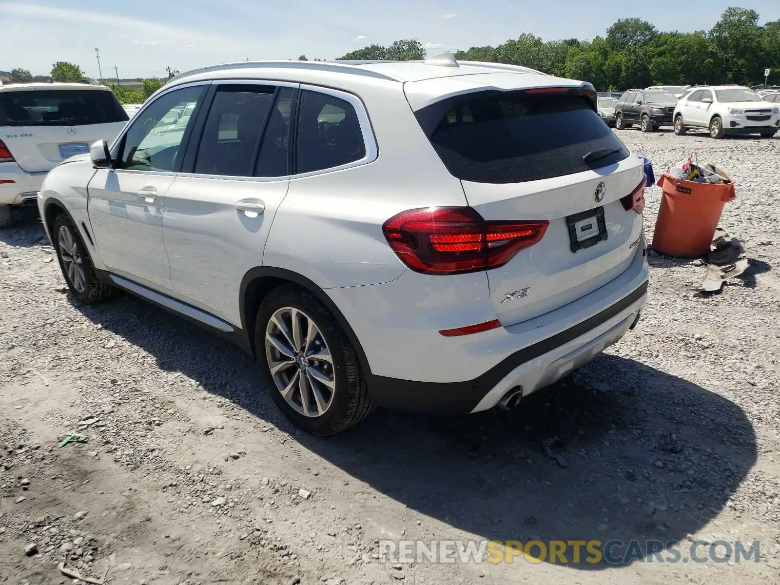 3 Photograph of a damaged car 5UXTR7C51KLF33271 BMW X3 2019