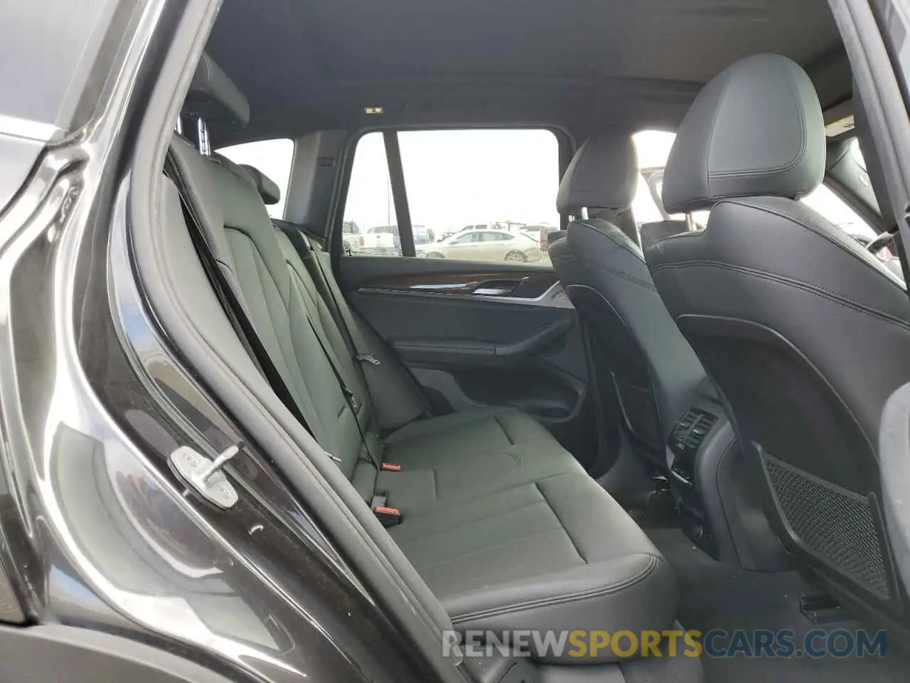 12 Фотография поврежденного автомобиля 5UXTR7C51KLR46420 BMW X3 2019