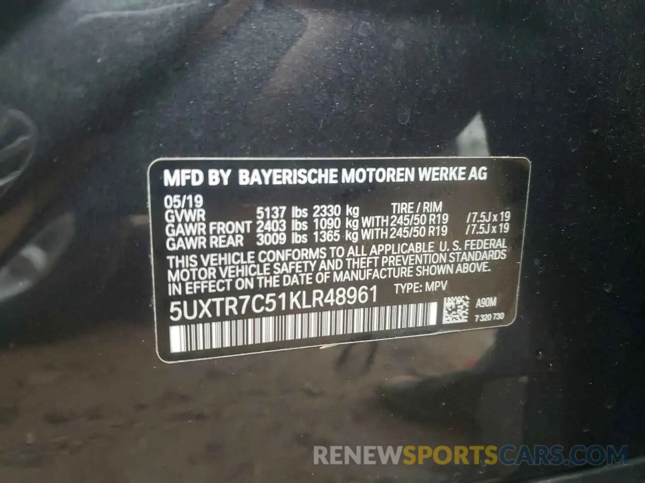 10 Photograph of a damaged car 5UXTR7C51KLR48961 BMW X3 2019