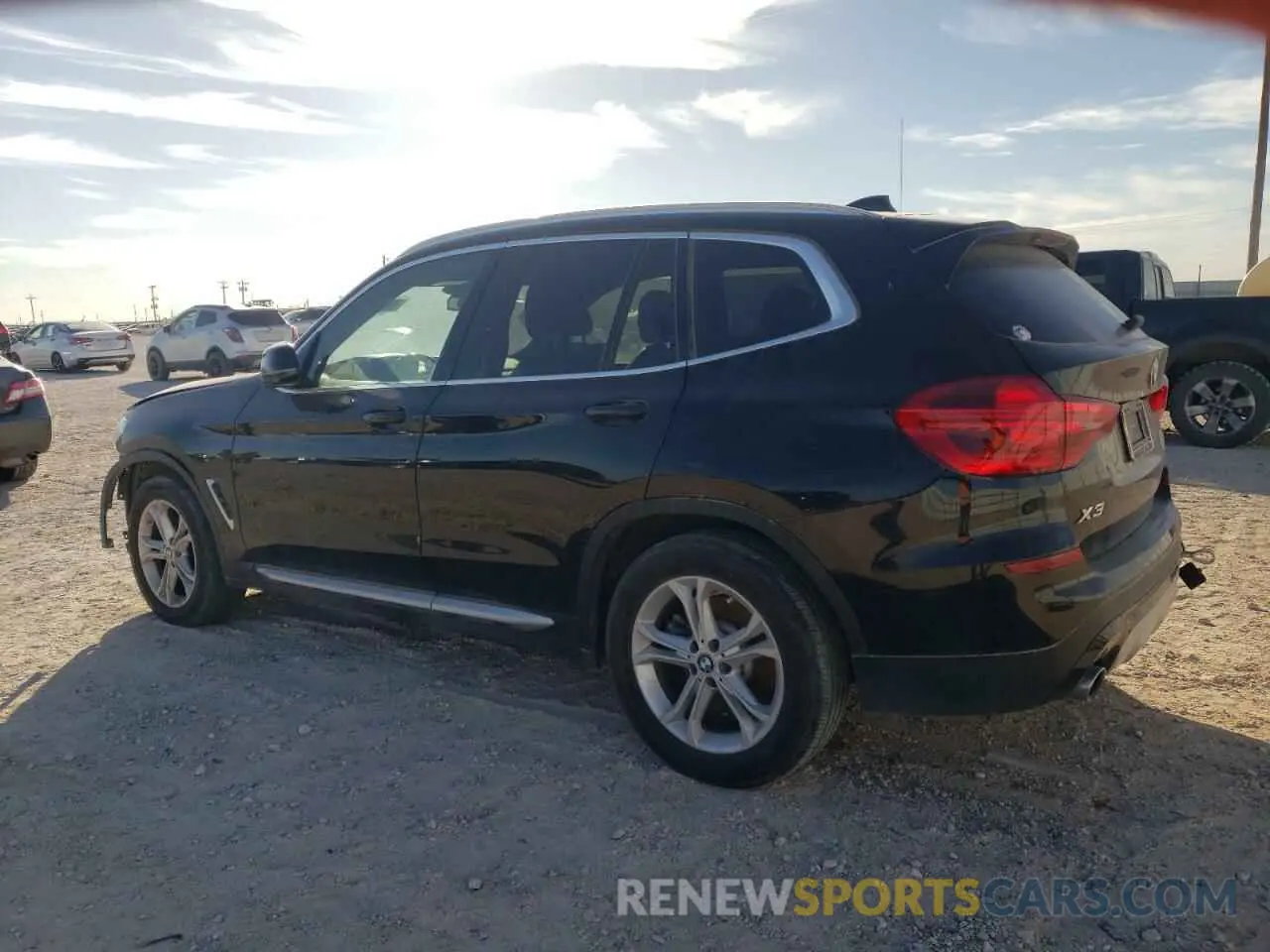 2 Фотография поврежденного автомобиля 5UXTR7C53KLF24393 BMW X3 2019