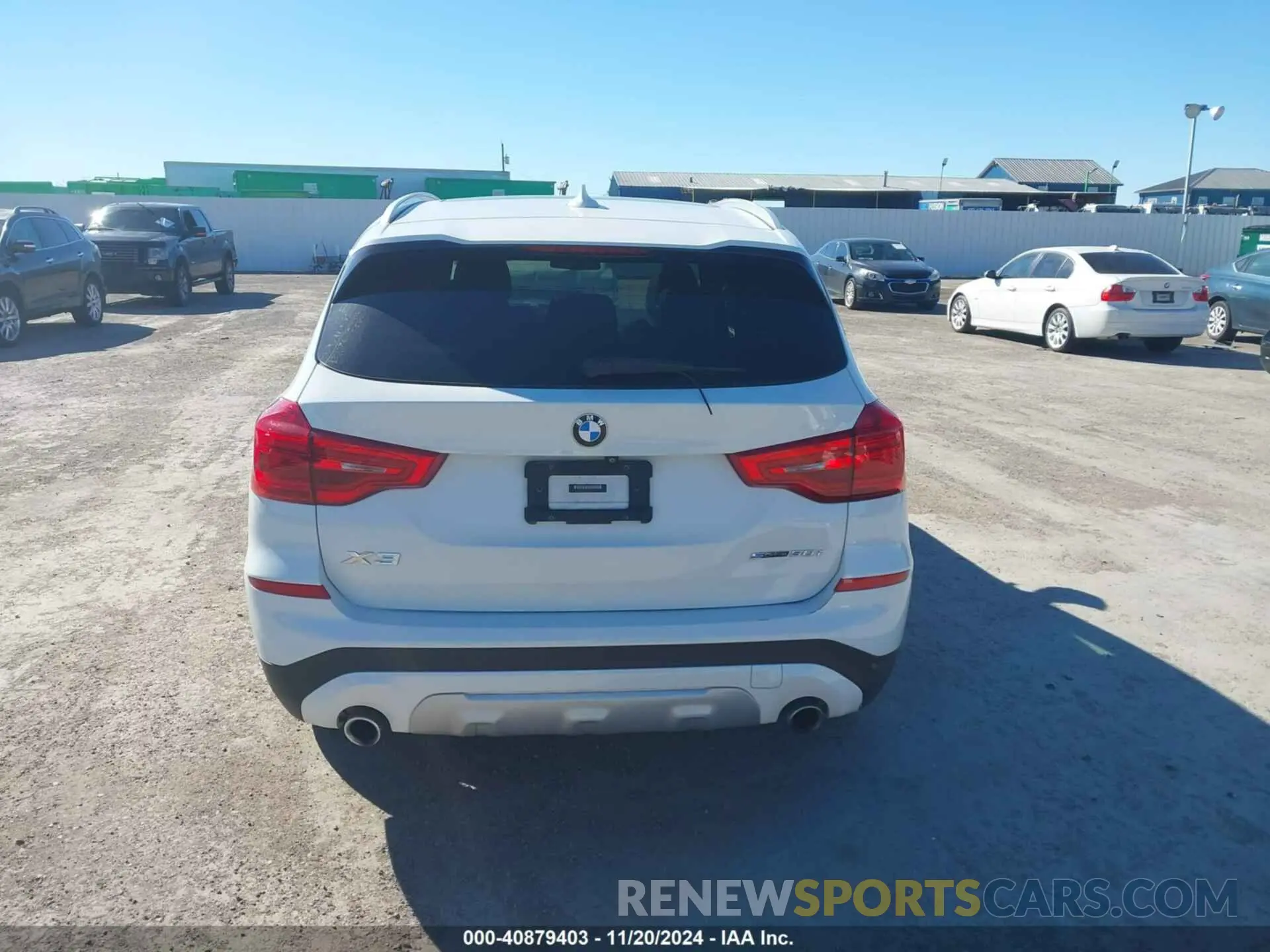 16 Photograph of a damaged car 5UXTR7C53KLF25074 BMW X3 2019