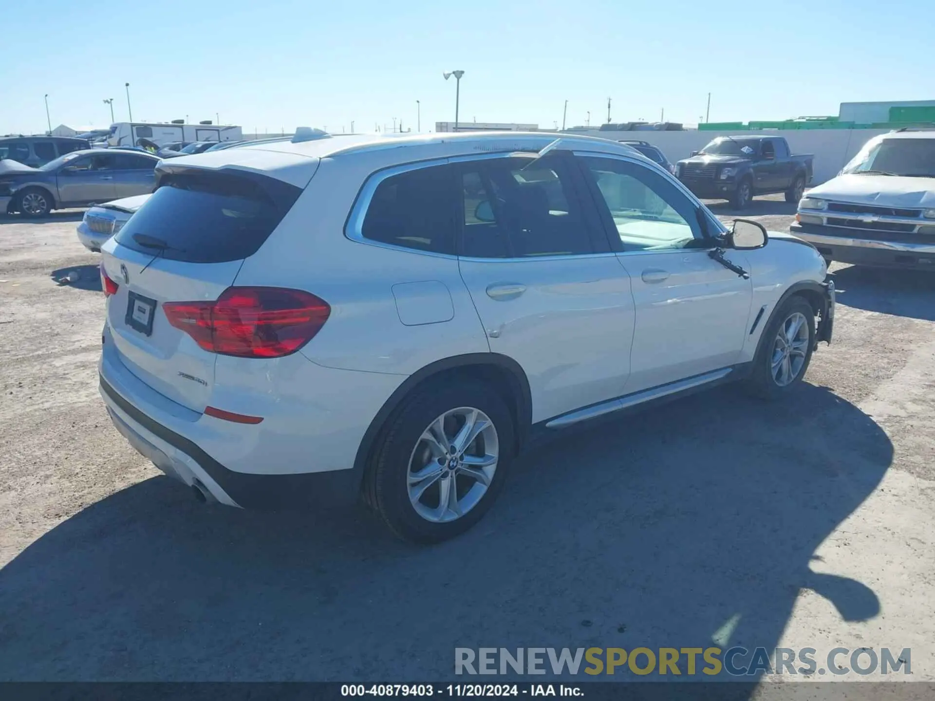 4 Photograph of a damaged car 5UXTR7C53KLF25074 BMW X3 2019