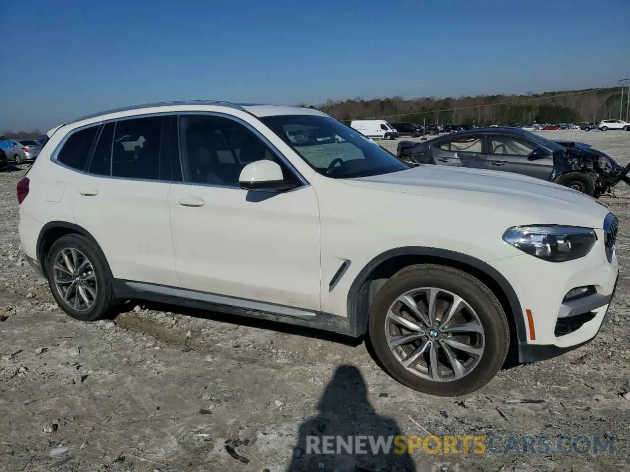 4 Фотография поврежденного автомобиля 5UXTR7C53KLF31182 BMW X3 2019