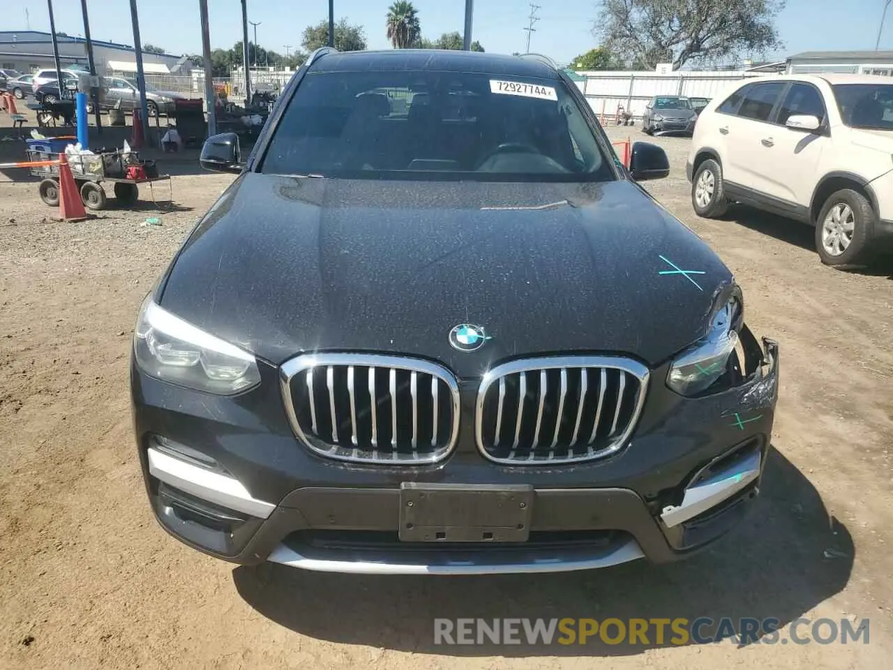 5 Photograph of a damaged car 5UXTR7C53KLR45222 BMW X3 2019